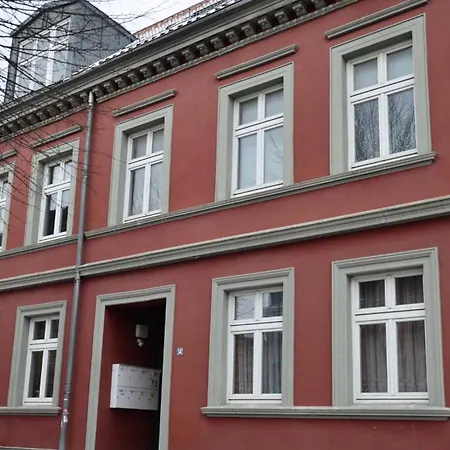 H&H Apartment Im Herzen Von Greifswald Zentral In Der Langen Reihe Esterno foto