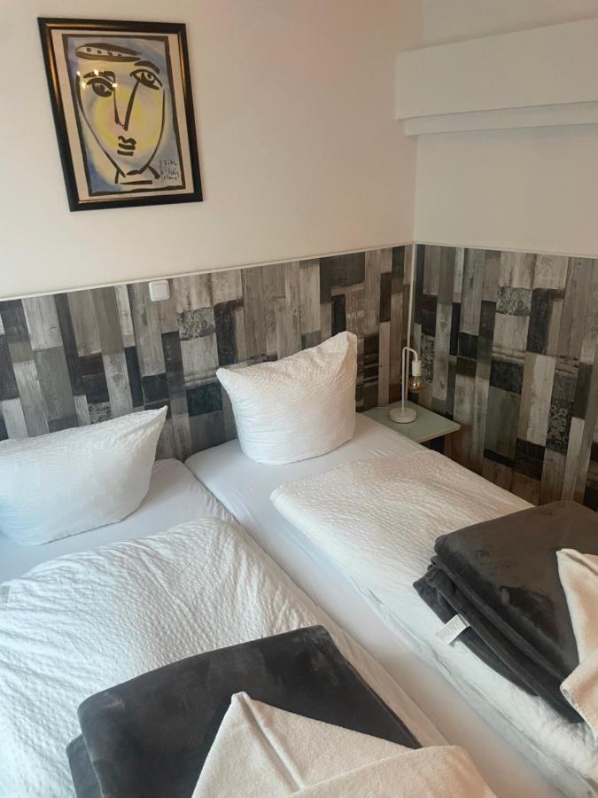 Apartment H&h Im Herzen Von Zentral In Der Langen Reihe